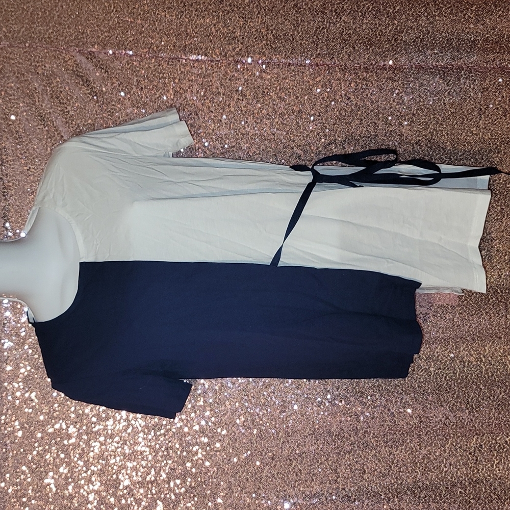 T Shirt from brand Find blue and white